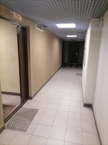 Купить двухкомнатную квартиру на улице Ленинский проспект в Москве. Вариант № 9937881, 8, площадь -  квм, цена 11800000 рублей