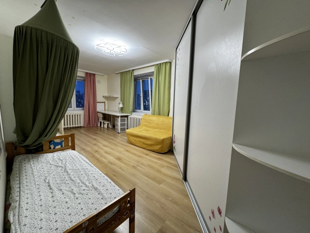 Купить квартиру на вторичке в Уфе. Вариант № 8953089, 3, площадь -  квм, цена 7695000 рублей