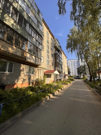 Купить квартиру в Коврове. Вариант № 1220841, 4, площадь -  квм, цена 2790000 рублей