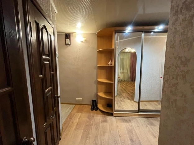 Снять квартиру в Рязани. Вариант № 9587847, 13, площадь -  квм, цена 35000 рублей