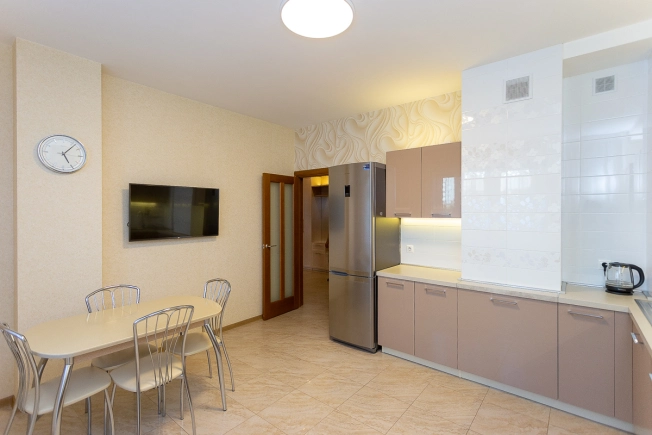 . Вариант № 492715, 4, площадь - 82 квм, цена 12450000 рублей