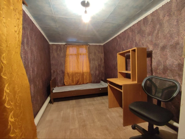 Купить дом на улице Набережная в Тюменской области. Вариант № 36310, 8, площадь -  квм, цена 1600000 рублей