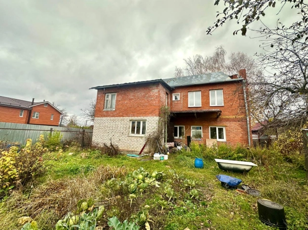 Купить дом в Калуге. Вариант № 9687225, 8, площадь -  квм, цена 6990000 рублей