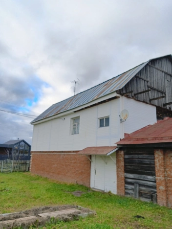 Купить дом на улице Центральная в Ивановской области. Вариант № 8420706, 3, площадь -  квм, цена 8300000 рублей