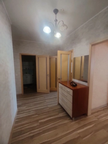 Снять квартиру в районе Ленинградский в Калининграде. Вариант № 8760046, 21, площадь -  квм, цена 40000 рублей