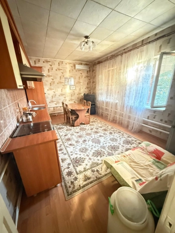 Купить дом в Элисте. Вариант № 8543003, 7, площадь -  квм, цена 10000000 рублей