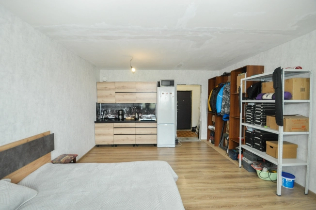 Купить Студию на улице Николая Сотникова в Новосибирске. Вариант № 396395, 5, площадь -  квм, цена 3100000 рублей