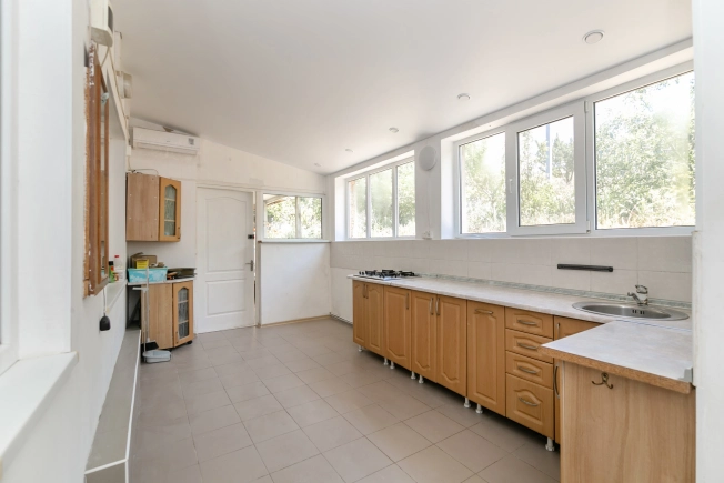 Купить дом в Севастополе. Вариант № 50454, 9, площадь -  квм, цена 13500000 рублей