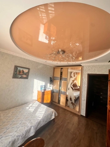 Купить квартиру на улице Комарова в Улан-Удэ. Вариант № 8535062, 16, площадь -  квм, цена 17500000 рублей