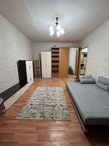Купить квартиру в Москве. Вариант № 8145122, 1, площадь -  квм, цена 24000000 рублей