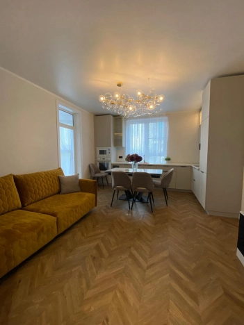 Купить квартиру в Тобольске. Вариант № 6776850, 0, площадь -  квм, цена 9500000 рублей