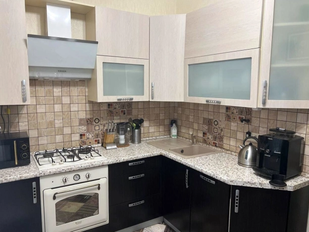 Купить квартиру в Москве. Вариант № 8984286, 7, площадь - квм, цена 18490000 рублей