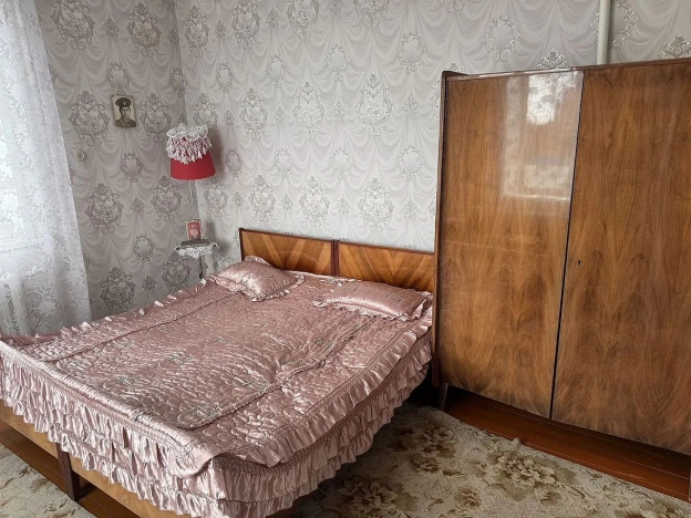 Купить дом в Кемерове. Вариант № 2338676, 8, площадь -  квм, цена 4450000 рублей