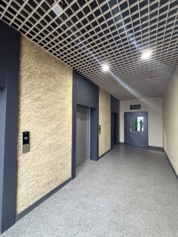 Купить однокомнатную квартиру в районе Советский в Волгограде. Вариант № 2637190, 29, площадь -  квм, цена 6300000 рублей