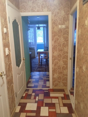 Купить квартиру на улице проезд Домостроителей в Тобольске. Вариант № 10779476, 4, площадь - квм, цена 3700000 рублей