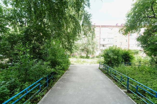 Купить однокомнатную квартиру в Омске. Вариант № 52748, 13, площадь -  квм, цена 3049000 рублей