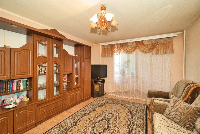 Купить квартиру на вторичке в районе Октябрьский в Владимире. Вариант № 2324, 17, площадь -  квм, цена 9100000 рублей