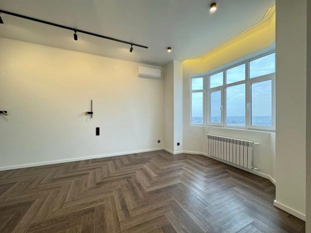 Купить двухкомнатную квартиру на улице Юрия Клыкова в Элисте. Вариант № 29497, 0, площадь -  квм, цена 7900000 рублей