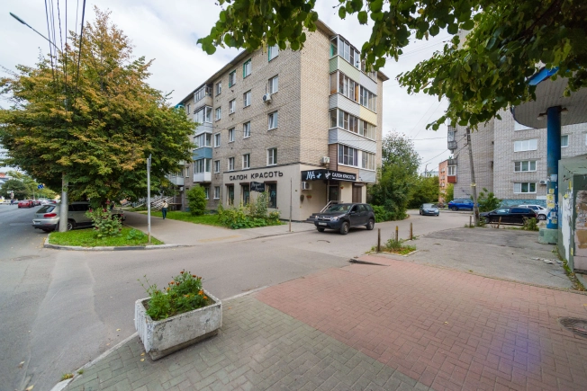 Купить однокомнатную квартиру в районе Железнодорожный в Рязани. Вариант № 3431514, 17, площадь -  квм, цена 3200000 рублей