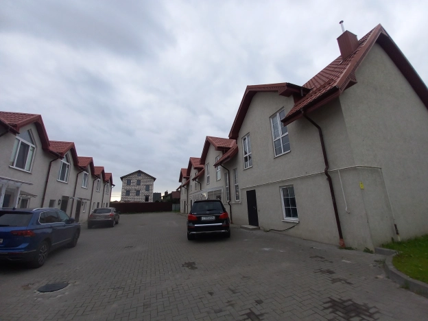 Купить таунхаус в Калининграде. Вариант № 4071, 32, площадь -  квм, цена 16000000 рублей