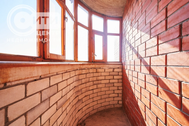 Купить однокомнатную квартиру в районе Ленинский в Воронеже. Вариант № 4815819, 19, площадь -  квм, цена 5600000 рублей