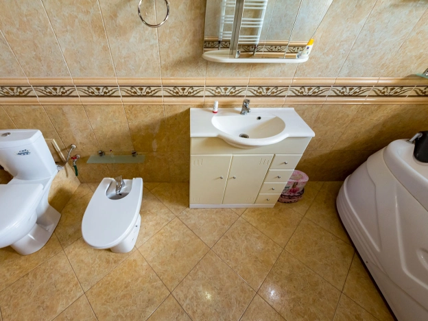 Купить дом в Зеленоградске. Вариант № 11504, 33, площадь -  квм, цена 35000000 рублей