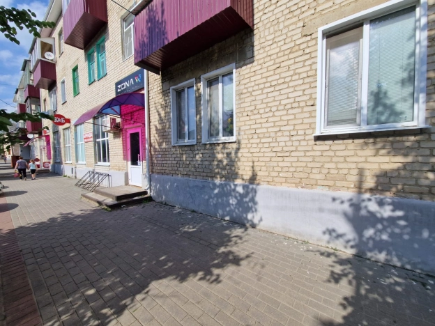 Купить коммерческую недвижимость в Данкове. Вариант № 3309755, 3, площадь -  квм, цена 4300000 рублей