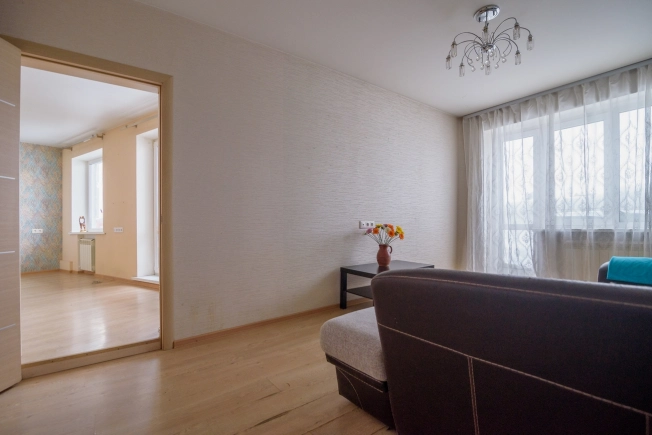 Купить четырехкомнатную квартиру в Новосибирской области. Вариант № 8925103, 8, площадь -  квм, цена 9000000 рублей