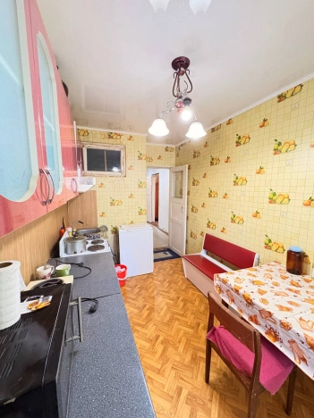 Купить квартиру в Тобольске. Вариант № 6758171, 1, площадь -  квм, цена 2700000 рублей