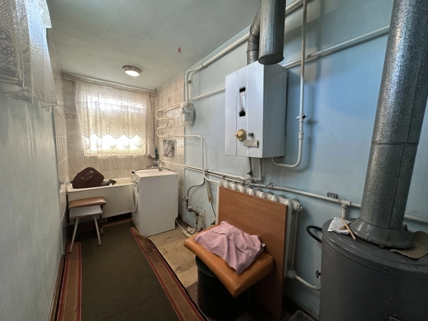 Купить двухкомнатную квартиру на улице Черкасская в Краснодаре. Вариант № 3734038, 20, площадь -  квм, цена 4400000 рублей