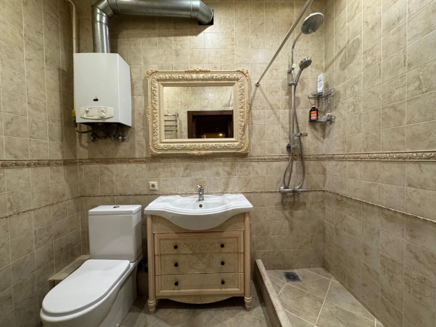 Купить квартиру в Москве. Вариант № 8428512, 11, площадь -  квм, цена 21950000 рублей