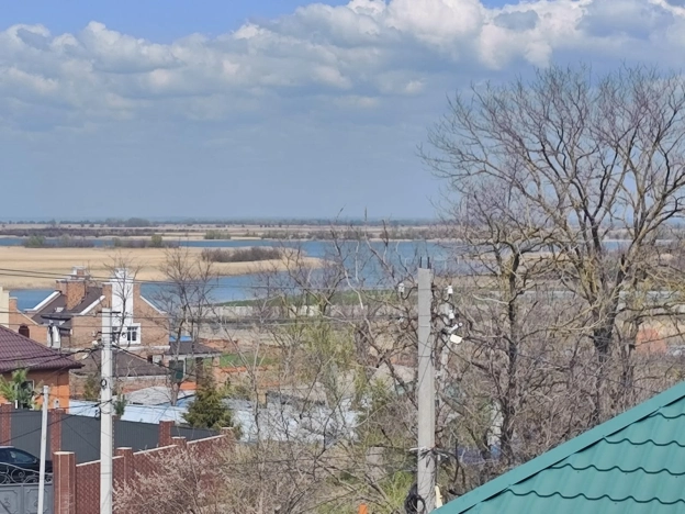 Купить дом в Таганроге. Вариант № 36703, 10, площадь -  квм, цена 3000000 рублей