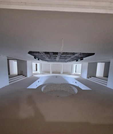 Купить дом на улице Яковлевская в Москве. Вариант № 51944, 30, площадь -  квм, цена 400000000 рублей