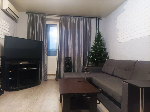 Купить однокомнатную квартиру в районе Кировский в Волгограде. Вариант № 28225, 1, площадь -  квм, цена 4349000 рублей