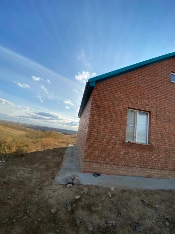 Купить дом на улице Парковая в Элисте. Вариант № 8536, 10, площадь -  квм, цена 6528000 рублей