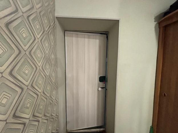 Купить комнату в Омске. Вариант № 4812421, 6, площадь -  квм, цена 2050000 рублей