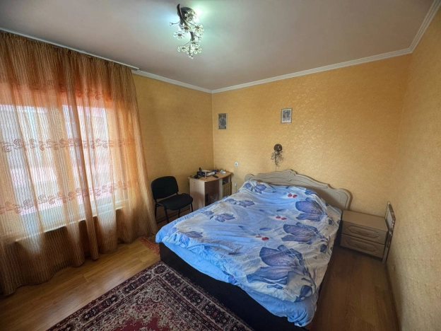 Купить дом в районе Железнодорожный в Улан-Удэ. Вариант № 40024, 8, площадь -  квм, цена 9000000 рублей