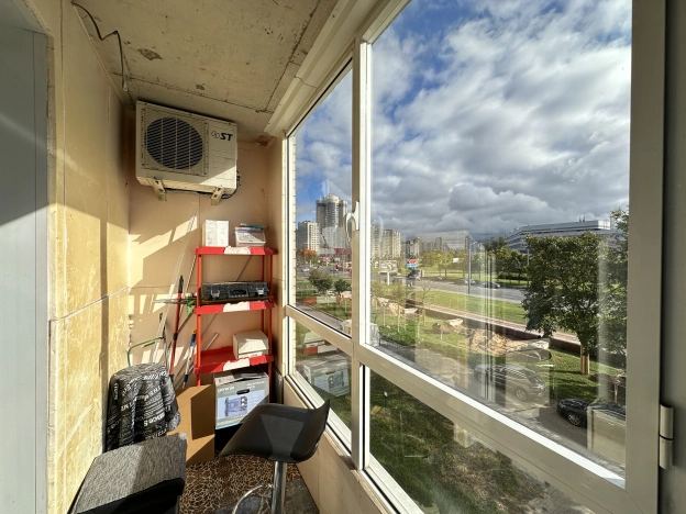 Купить однокомнатную квартиру на улице Плесецкая в Санкт-Петербурге. Вариант № 3779279, 15, площадь -  квм, цена 13000000 рублей