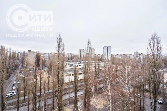 Купить трехкомнатную квартиру в районе Коминтерновский в Воронеже. Вариант № 19990, 25, площадь - квм, цена 4200000 рублей