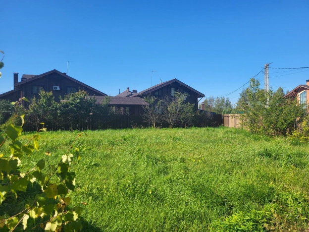 Купить земельный участок у метро Двигатель Революции в Нижнем Новгороде. Вариант № 3885871, 18, площадь - квм, цена 9500000 рублей