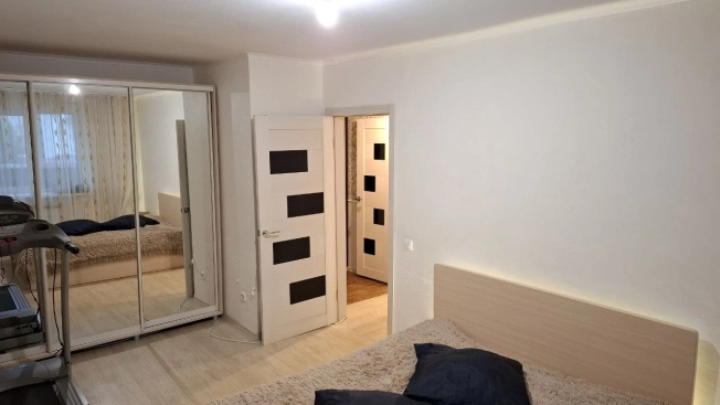 Купить однокомнатную квартиру на вторичке на улице Ладожская в Пензе. Вариант № 3218447, 4, площадь -  квм, цена 4200000 рублей