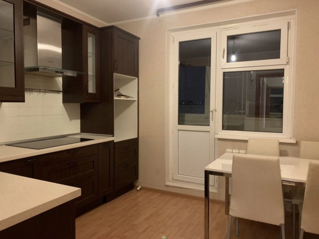 Купить двухкомнатную квартиру на улице Клинская в Москве. Вариант № 10301134, 5, площадь -  квм, цена 15900000 рублей