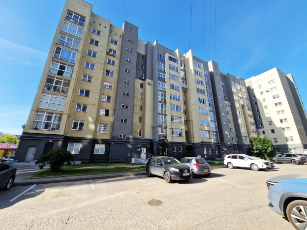 Купить однокомнатную квартиру в Иванове. Вариант № 3906216, 24, площадь -  квм, цена 6990000 рублей