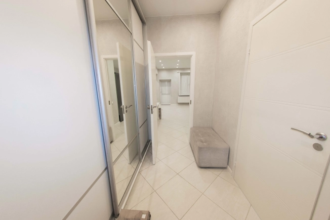 Купить таунхаус в Камешкове. Вариант № 7651033, 5, площадь - квм, цена 18400000 рублей