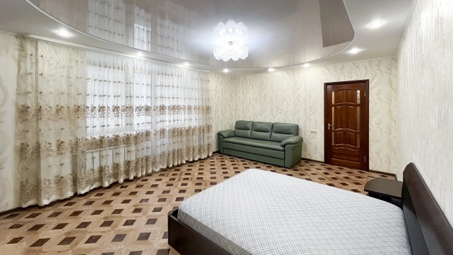 . Вариант № 25714, 15, площадь - 83 квм, цена 13800000 рублей