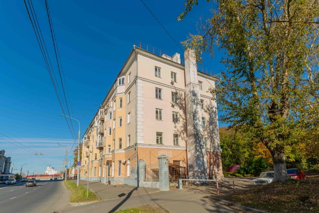 Купить двухкомнатную квартиру на вторичке в районе Ленинский в Владимире. Вариант № 21599, 23, площадь -  квм, цена 6860000 рублей