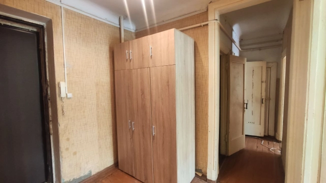 Купить однокомнатную квартиру на улице Школьная в Калужской области. Вариант № 5721, 3, площадь -  квм, цена 2000000 рублей