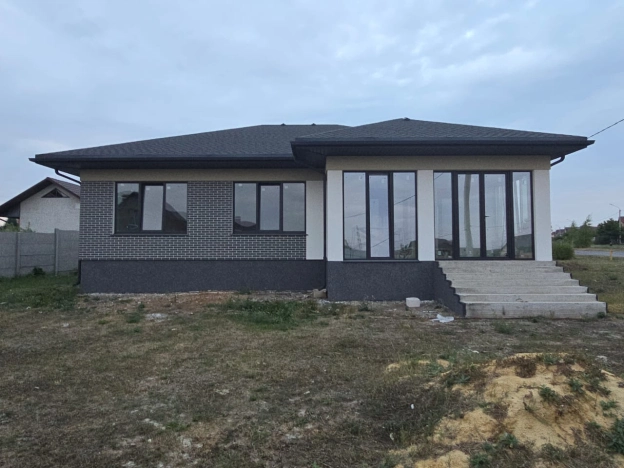 . Вариант № 37644, 4, площадь - 163.6 квм, цена 13500000 рублей