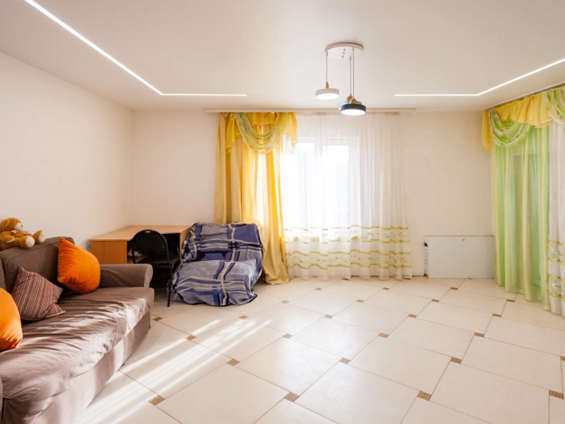 Купить дом на улице Благодарная в Бердске. Вариант № 12825, 9, площадь -  квм, цена 18500000 рублей