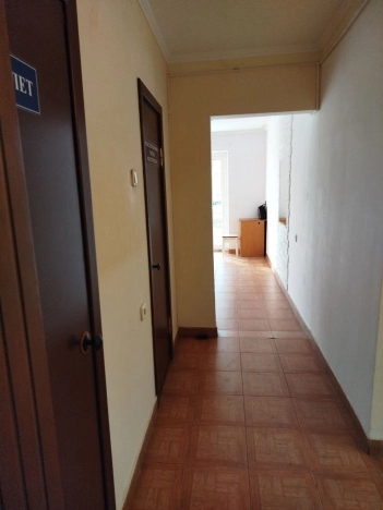 Купить коммерческую недвижимость в Омске. Вариант № 860351, 7, площадь -  квм, цена 6950000 рублей